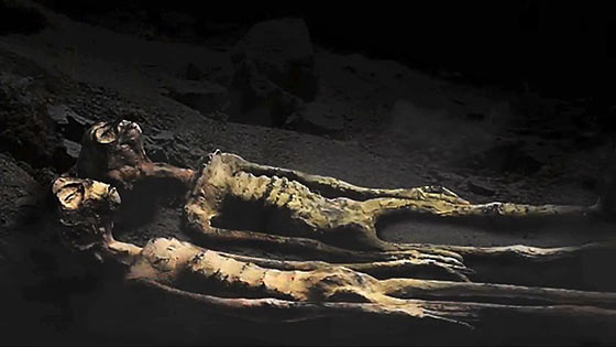 momia48Le incredibili mummie di Nazca560